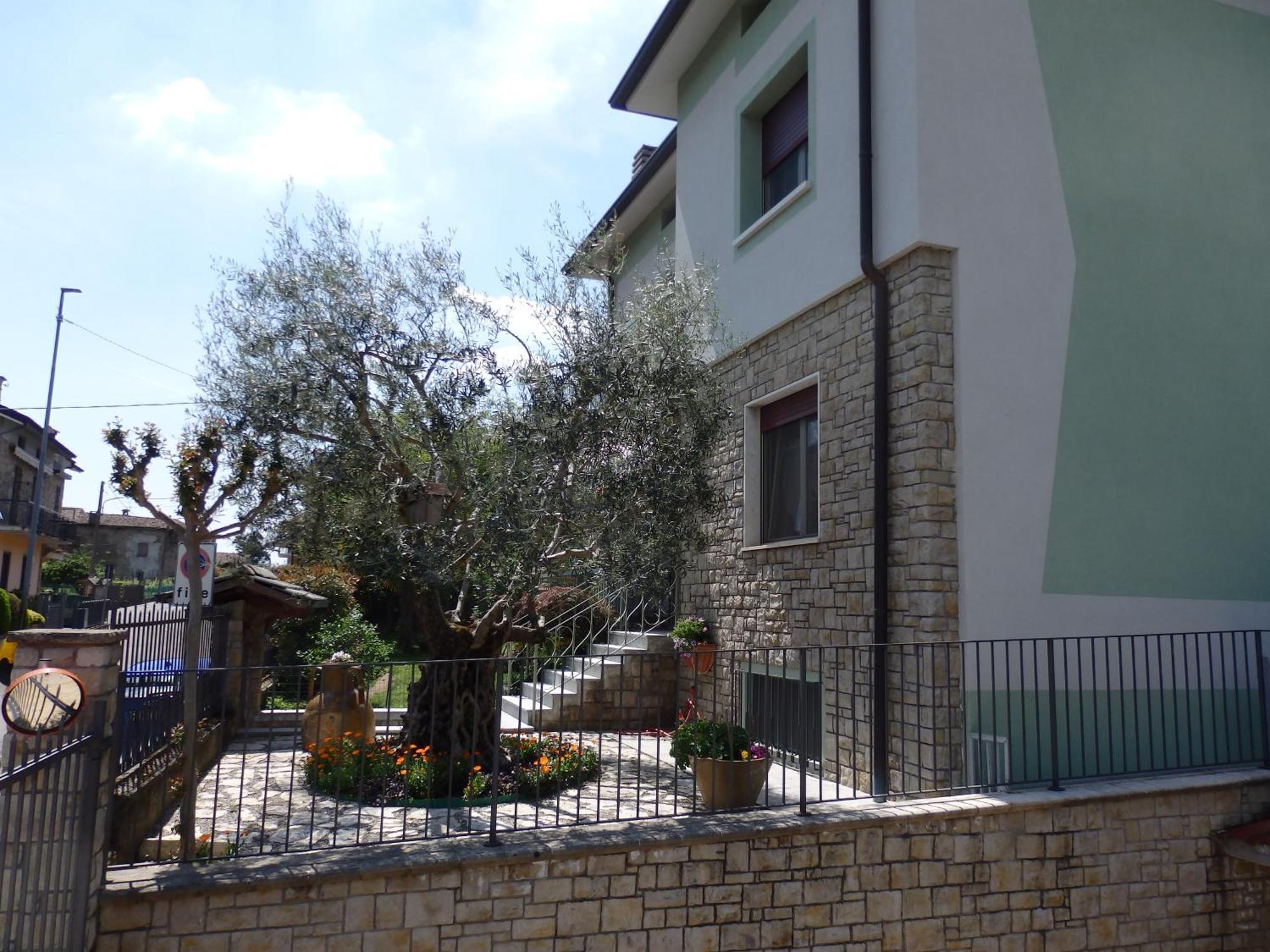 Riflessi D'Arte Bed and Breakfast Provaglio d'Iseo Exteriör bild
